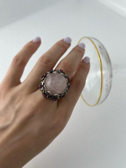 Кольцо с розовым кварцем